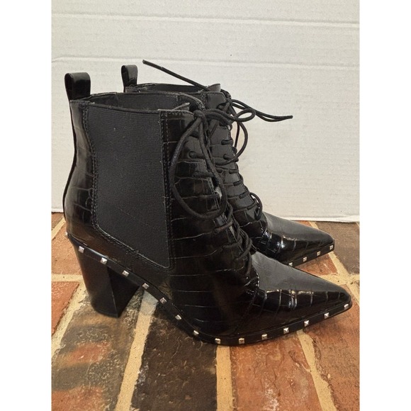 EDGY Charles By Charles David Chunky Heel Bootie Black Debate Women's 9 M Stud - Picture 3 of 6